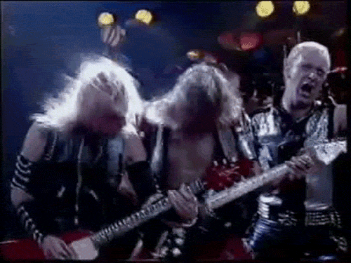 Allez dire ça à Rob Halford (Judas Priest), Roddy Bottum (Faith No More), Otep Shamaya (Otep), ou à Gaahl (Gorgoroth)...