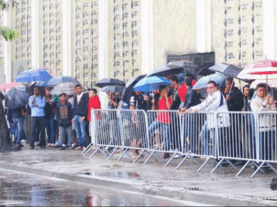 Imagina seu kilo favorito sem fila ao meio dia? Você podendo escolher seu sushi com feijoada tranquilamente sem ninguém empurrando a bandejinha pro seu lado?