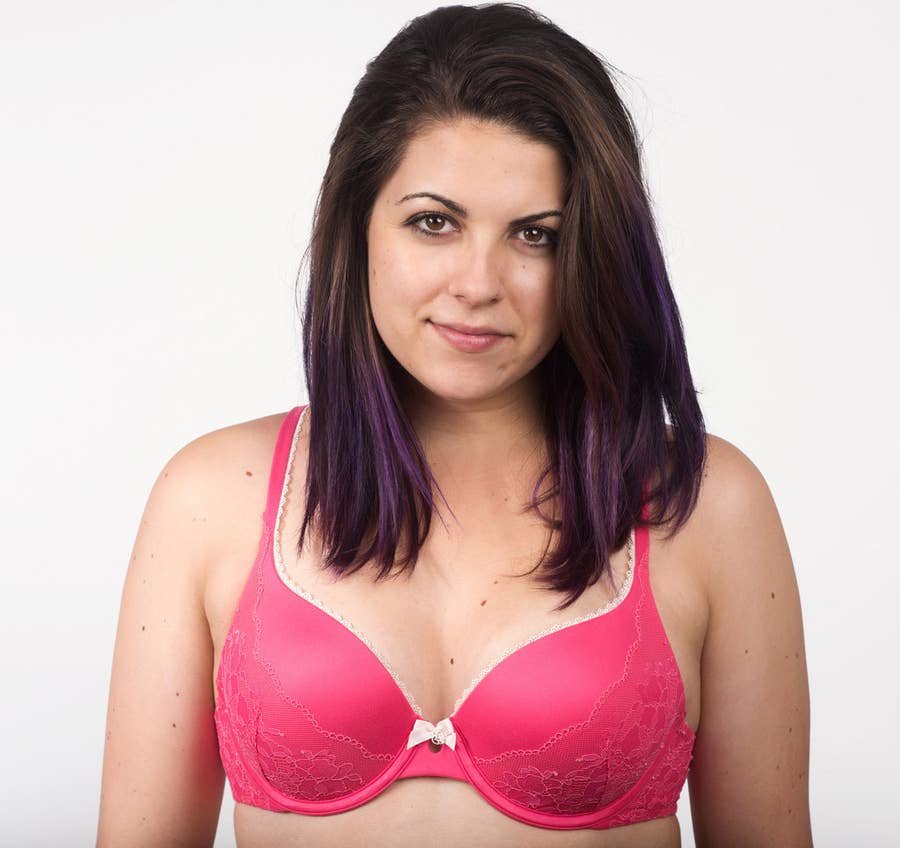 A Push-Up Bras For Teenage Girls That Is On The Market [VIDEO]