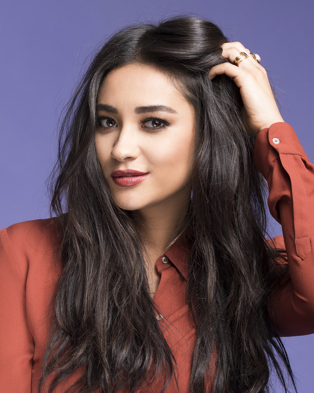 Next photo of Shay Mitchell