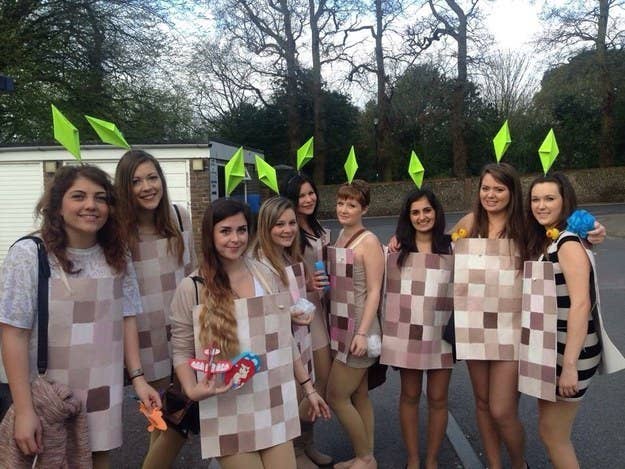 27 Simple Costumes You Can Totally Make The Day Before Halloween