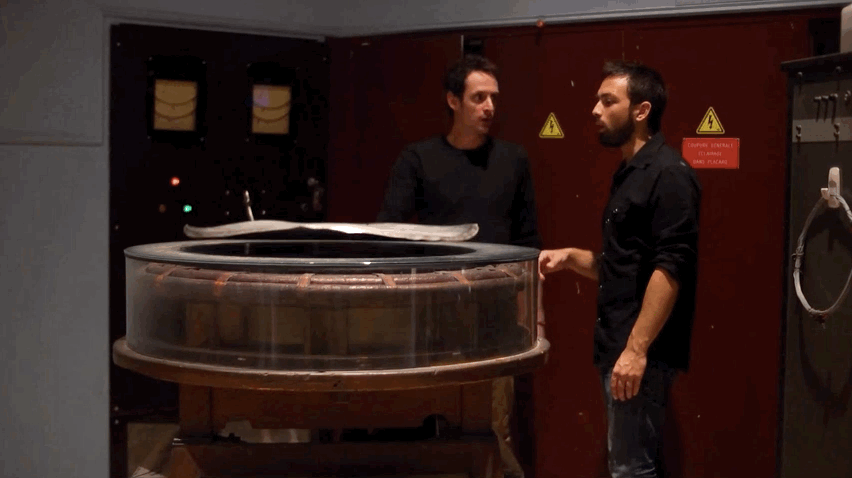 Hosted by Derek Muller, Veritasium explores the science and engineering of our world with its most popular videos being its silliest, such as the physics of the slinky, the science of the "Six Degrees of Separation" theory, and parody pop songs.