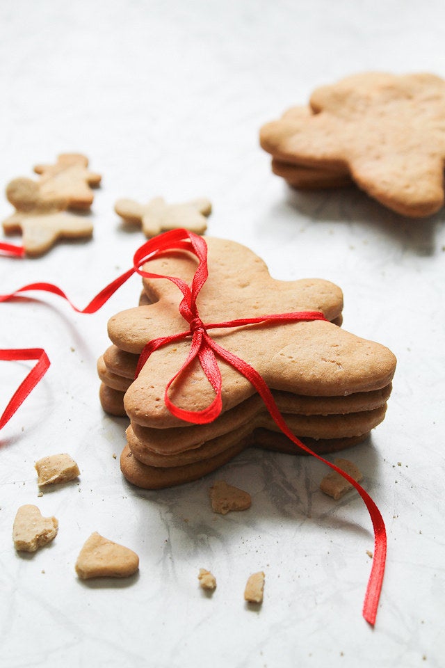 12 Holiday Care Package Ideas To Send Loved Ones Away From Home 12-holiday-care-package-ideas-to-send-loved-ones-away-from-home