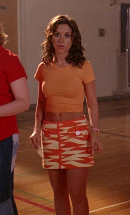 20 Outfits From Mean Girls That No One Would Ever Wear Now