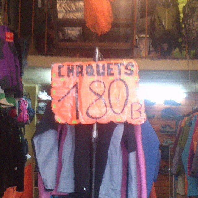 Chaquets > Jackets.