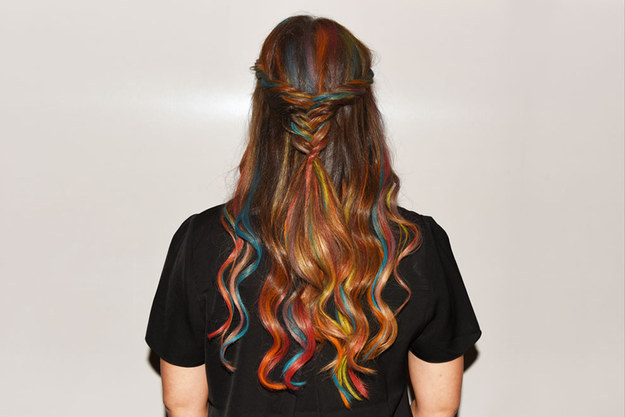 Here's How To Color Your Hair For Halloween Without Ruining It