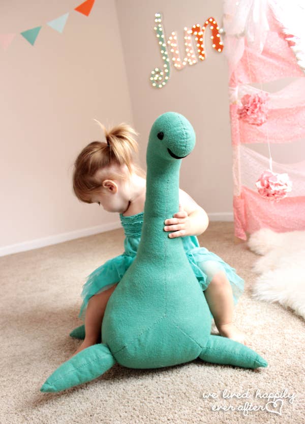 He exists!Get the tutorial at We Lived Happily Ever After.
