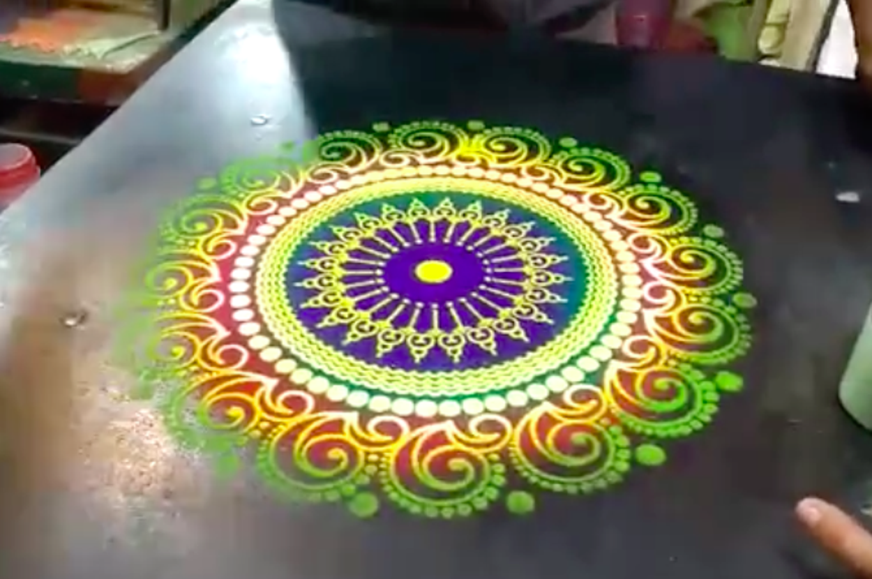 You Won’t Be Able To Stop Watching This Mesmerising Rangoli Video