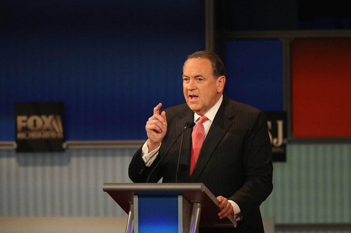 Mike Huckabee's New Talking Point Is Keeping Gitmo Open — He Once
