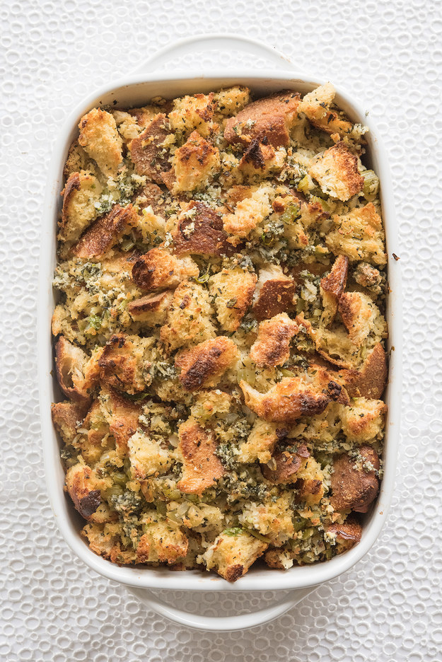 How To Make The Perfect Classic Stuffing For Thanksgiving