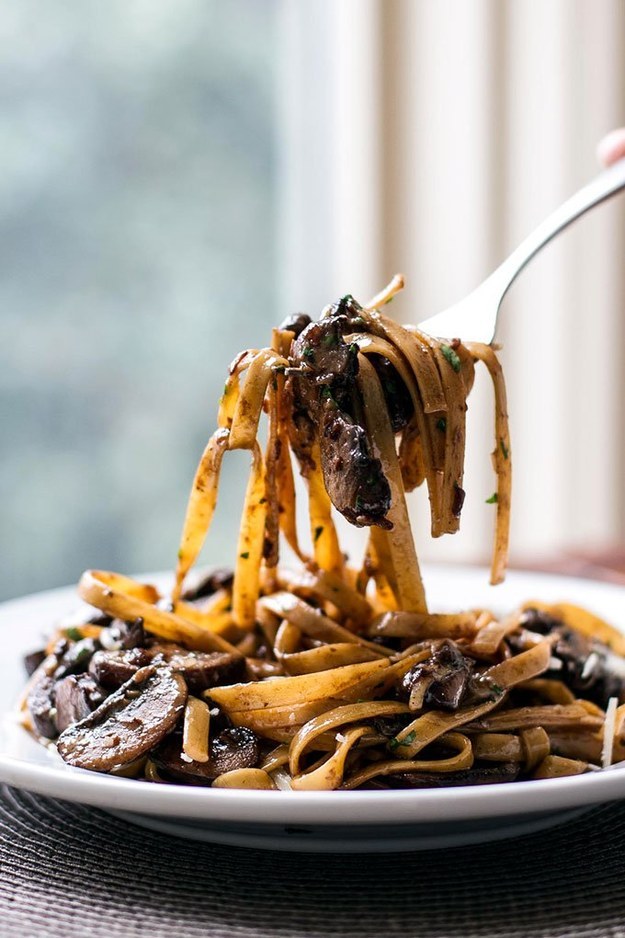 15 Delicious Pastas With No Meat