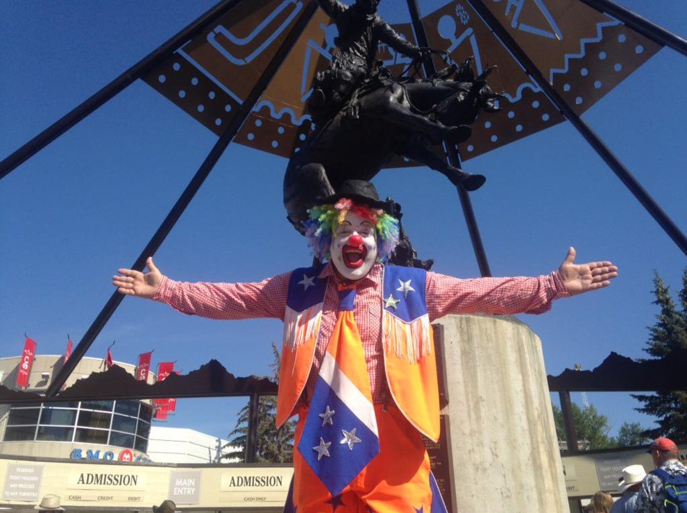 This Toronto Clown Is Being Called A Hero After Saving Two Women