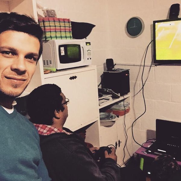 Aí que se separam os homens dos meninos.