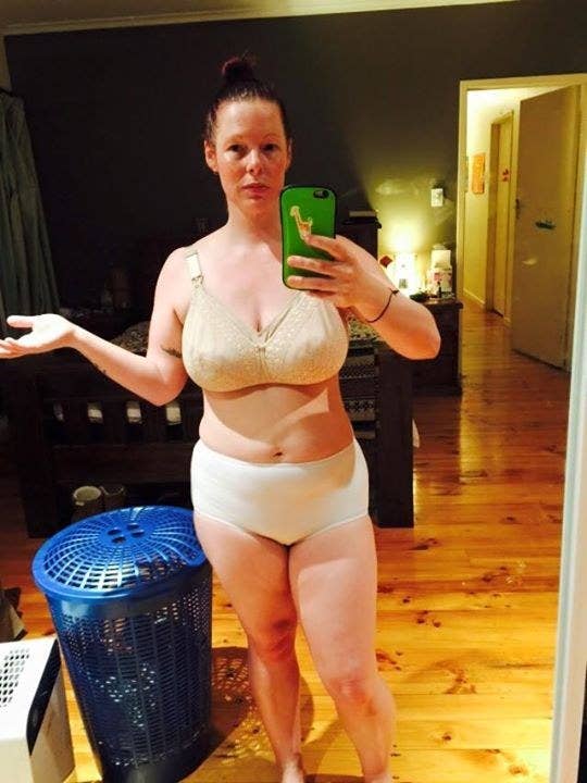 Women Are Posting Photos Of Themselves In Their Underwear To Share A  Body-Positive Message