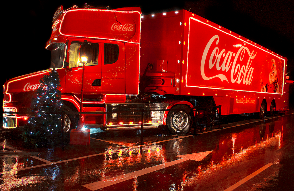 An Mp Trying To Ban The Coca Cola Truck Has Been Accused Of Hating Christmas