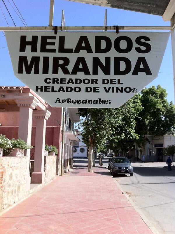 Ya es un ícono en la ciudad salteña. Los helados de vino torrontés y cabernet aparecen en la agenda de los turistas que visitan el local como un atractivo obligado del lugar.