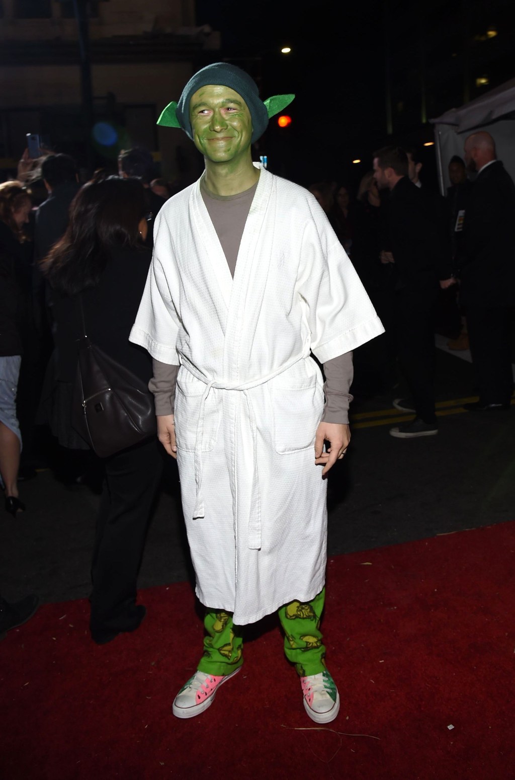 Joseph Gordon-Levitt Made A DIY Yoda Costume For The 