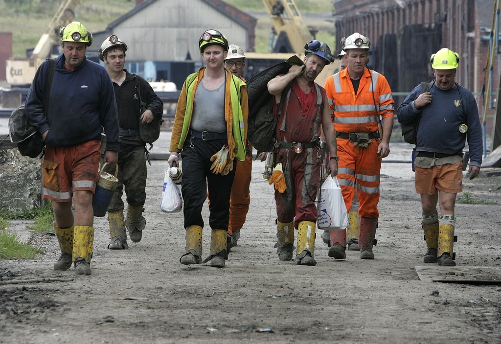 43 Pictures That Show The Dust And Sweat Of Britain’s Coal Mines