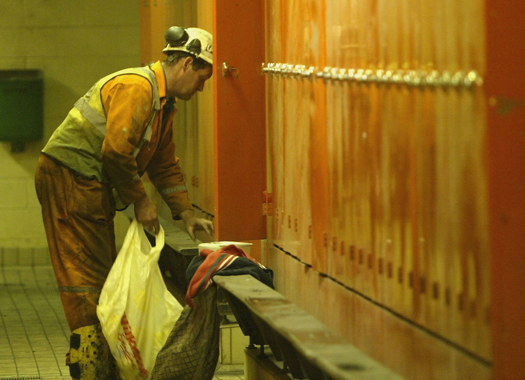 43 Pictures That Show The Dust And Sweat Of Britain’s Coal Mines