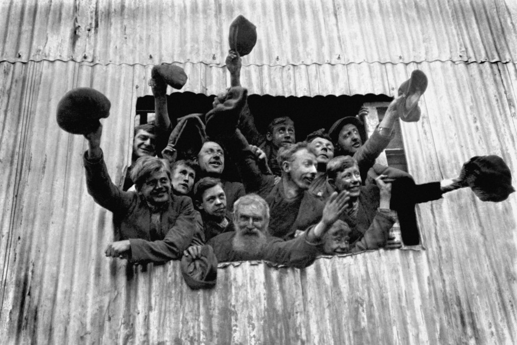 43 Pictures That Show The Dust And Sweat Of Britain’s Coal Mines