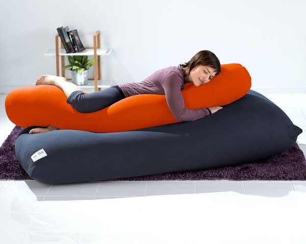 28 Cozy Things You Need For Your Bedroom