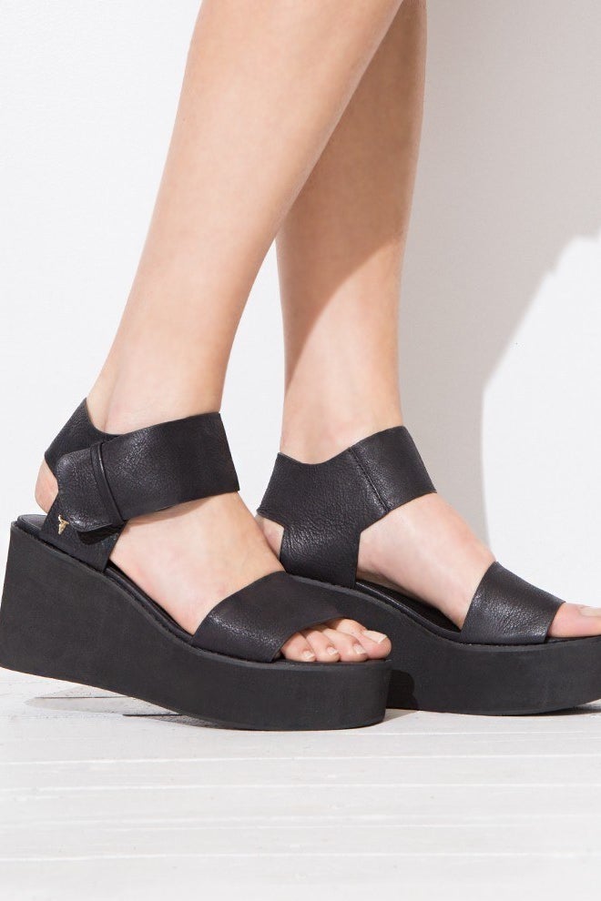 31 Insane After-Christmas Sales To Shop Right Now