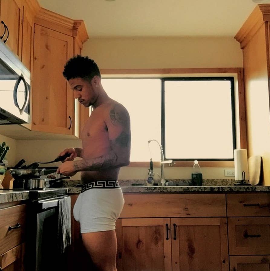31 Celebrity Bulges That Went Hard In 2015 August 5, 1991 , age as on 2021: 31 celebrity bulges that went hard in 2015