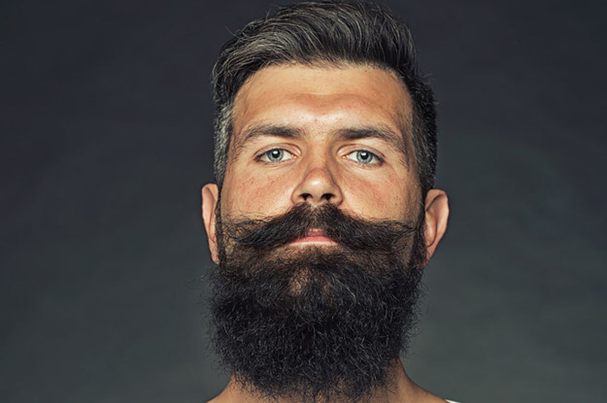 11 Prácticos lifehacks para conseguir que te crezca la barba perfecta
