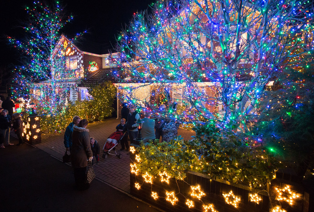 People Love This Street's Insane Christmas Lights