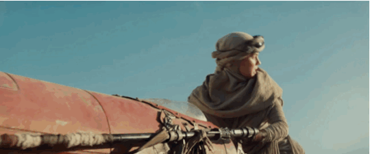 “I think I can handle myself” or “Don’t hold my hand!” – while both of these statements are testaments to her independence that we are introduced to from the get-go, it’s the accompanying sassy execution of these remarks that make Rey all the more badass. She isn’t over-sensitive, defensive, or “in your face” about her self-reliance; rather, she is confident and certain in her own capabilities, and conveys this in a quick-witted way that would make any aspiring or certified sassy chick approve. Her strength isn’t really a “thing” or a gimmick – it’s just part of who she is.