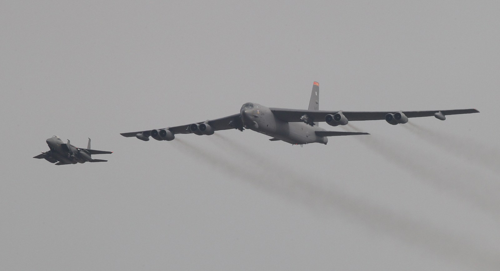 U.S. B-52 Bomber Flies Over South Korea In Show Of Force After North's ...