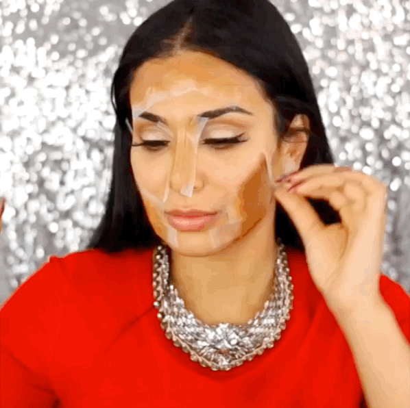 Tape Contouring Is About To Be Either Your New Favorite Thing Or A Total Waste Of Office Supplies