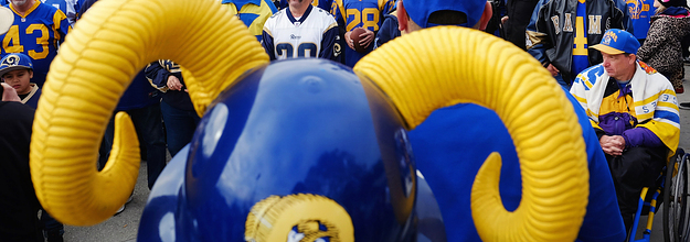 NFL returns to Los Angeles after league approves St Louis Rams