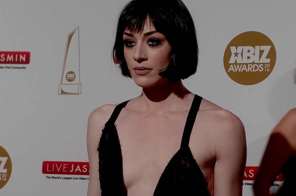 stoya wiki - Ilustrasi 3