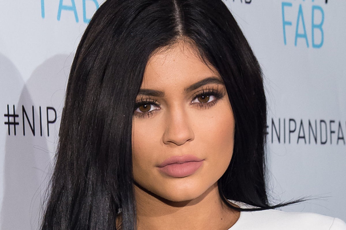 Kylie Jenner Is Down To Get Hit In The Face With A Hot Dog