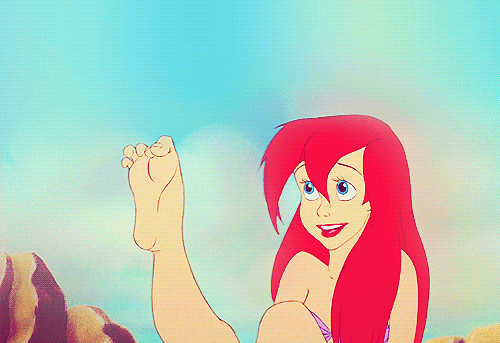 When me and my ex were still together, we would have the most amazing sex basically every time. Well, he had this foot fetish, which wasn't really as weird as it sounds. So we were having sex and he had my feet on his shoulders and started sucking on my toes. It may have been a little weird but it felt really good. – Jeto123