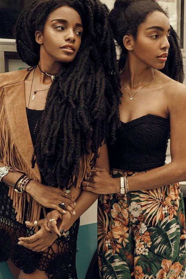 Les «Quann Sisters», comme elles se définissent elles-mêmes, sont passées de blogueuses (l'une est aussi chanteuse) à mannequins très demandées partout dans le monde. Elles continuent malgré tout à alimenter leur plateforme web qui célèbre toutes les beautés.