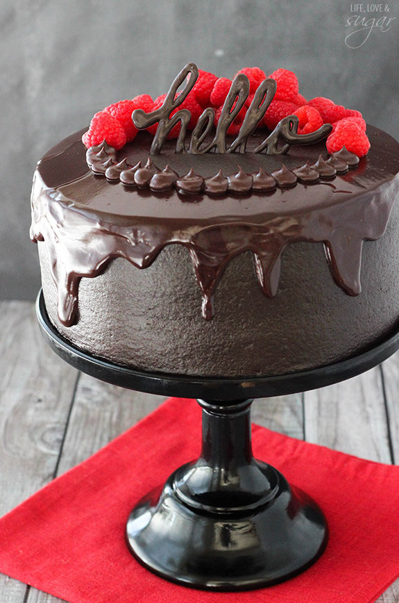 Calling all chocolate & wine lovers! Get the recipe here