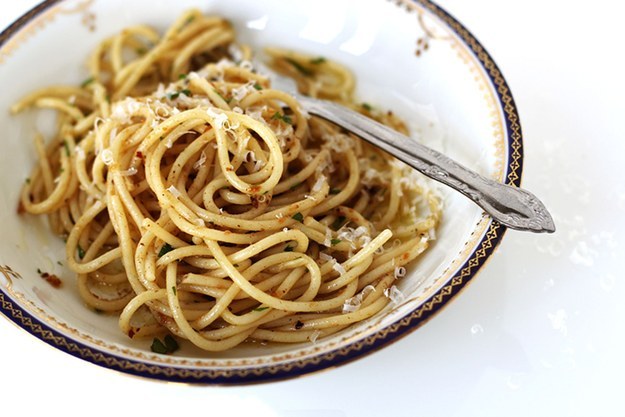 Spaghetti with Anchovy–Garlic Sauce