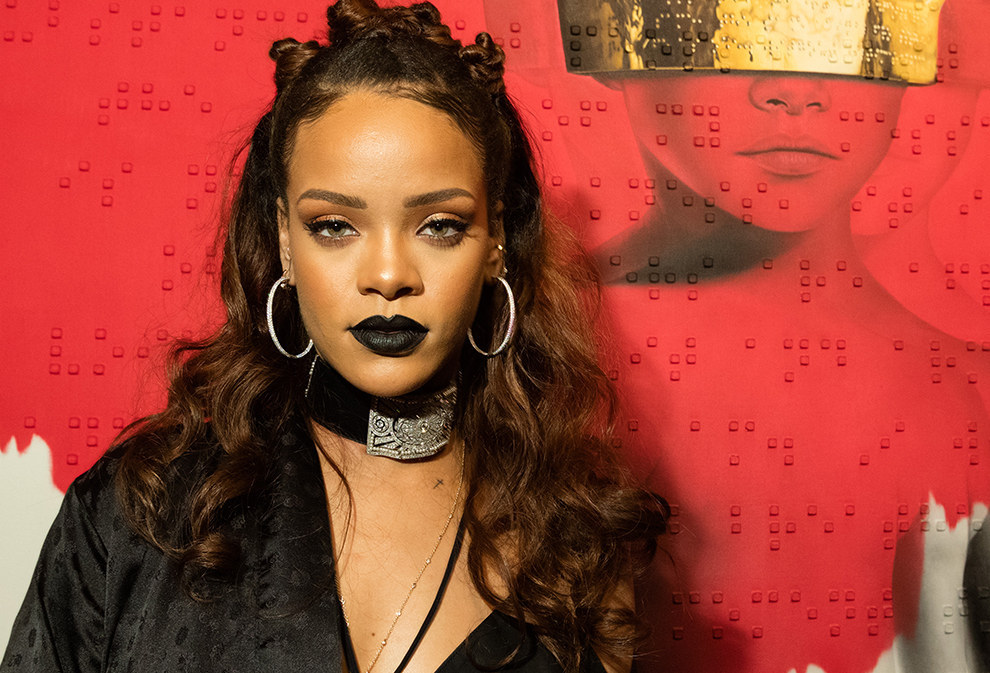 Here's What Rihanna Fans Really Think Of Her New Album