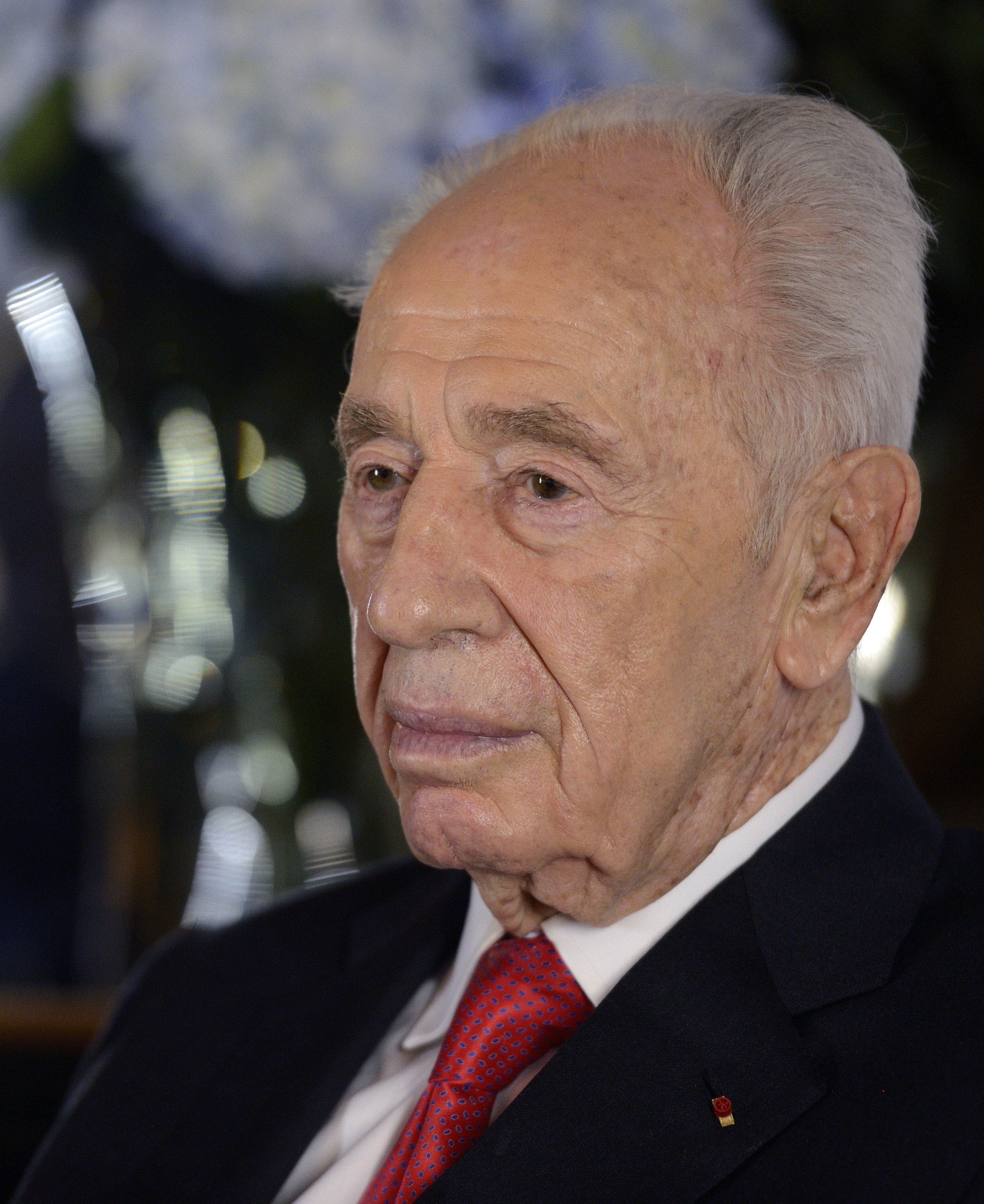 Israeli Statesman Shimon Peres Dies At 93