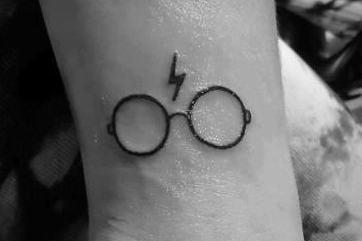 20 Increibles Tatuajes Minimalistas De Harry Potter