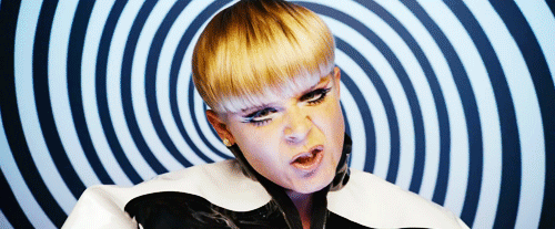 Robyn!