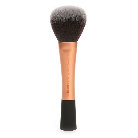 Another award winner from Real Techniques. This brush is ideal for bronzer over the contour points of the face to give it that sun kissed look. Its even big enough to use on parts of the body if you fancy bronzing the rest of your body up.You can buy it here for £6.89 ($10)