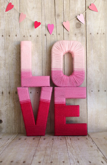 Create these yarn letters to spell out all of your favorite things.
