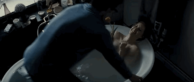 It looks like we'll get a taste of Superman (Henry Cavill) putting the moves on Lois Lane (Amy Adams) while in a bathtub.