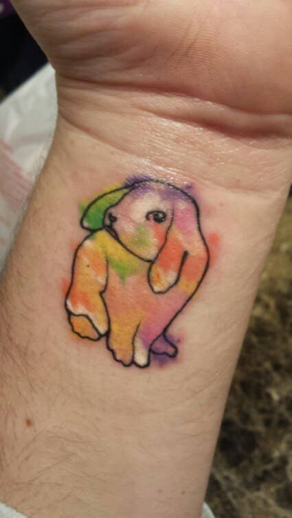34 Tatouages Colores Qui Vont Vous Donner Des Idees