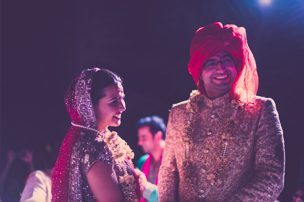 27 Stunning, Candid Photographs Of Indian Couples Getting Married