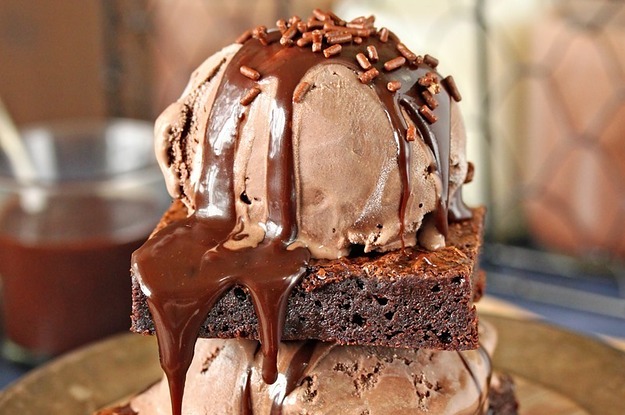 16 Sinfully Delicious Chocolate Desserts