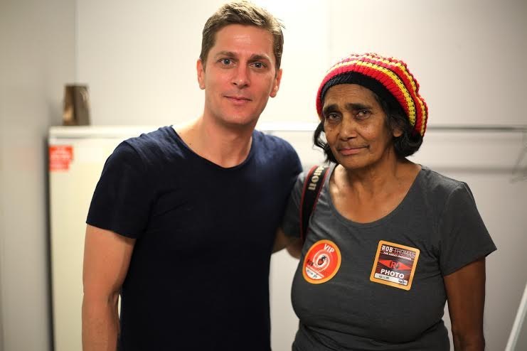"What you do is, when you get on the plane on your way here, you start drinking," Thomas told his Melbourne audience."And then I drink until I think I'm Australian," he says, before adding: "And I keep drinking until I think I'm a black Australian."